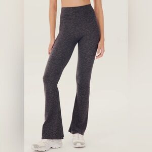 Splits59 Raquel high waist air weight flare leggings| Heather Grey | M